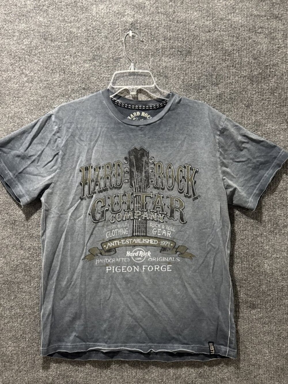 Hard Rock Cafe Blue Retro Style Hard Rock Cafe Guitar Company Short T Sz XL